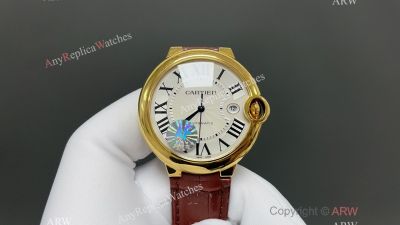 AF Ballon Bleu Cartier 33mm Calibre 076 Movement Yellow Gold Case Leather Band Watch